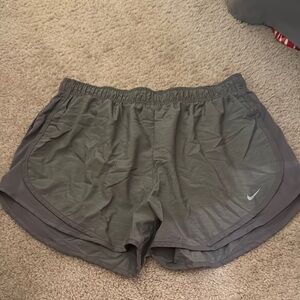 Nike Women’s Heather Gray Tempo Shorts